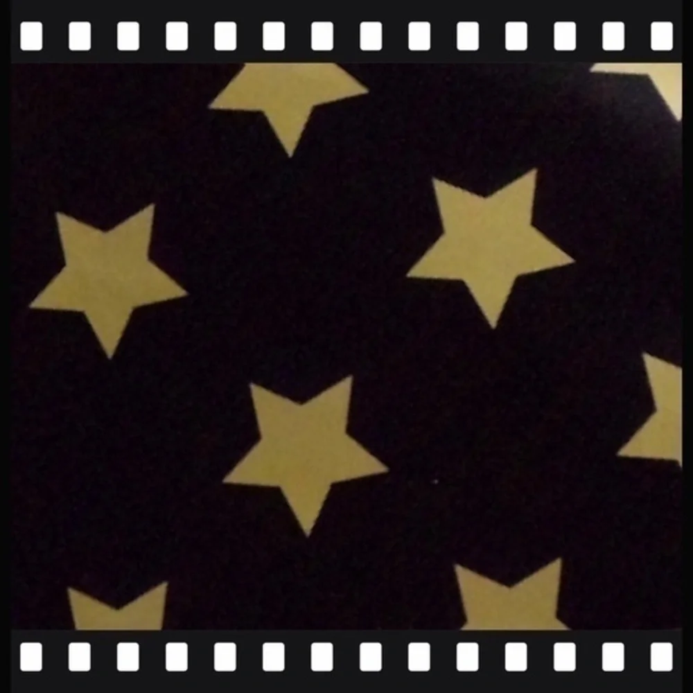 (10) 6x9 Black & Gold Stars Poly Mailers*